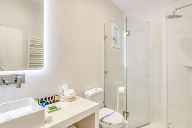Andro, Double or Twin Bed, Sea View، Villa Bellonia 2/2