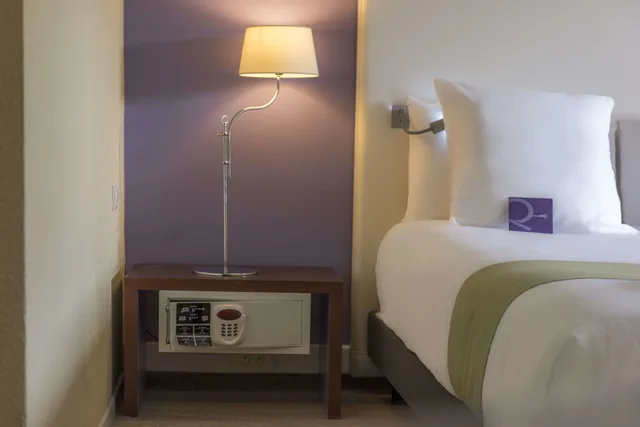 Standard, Double Bed, Mercure Antibes Sophia Antipolis Hotel 9/10