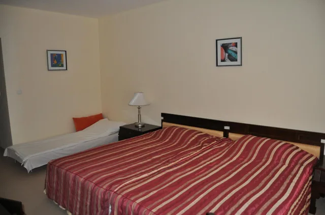 غرفة بسرير مزدوج بإطلالة على البحر مع سرير إضافي، Princess Residence 1/10