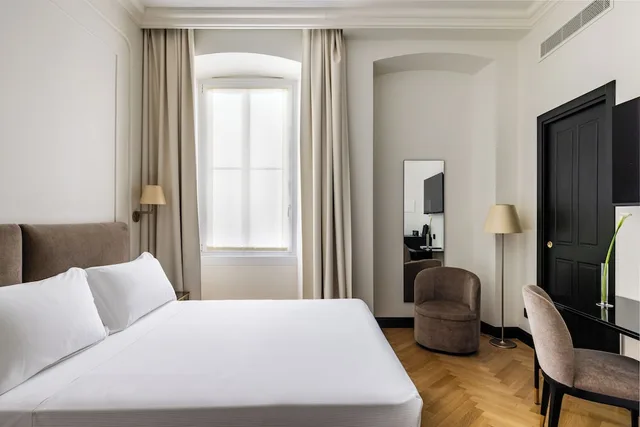 غرفة قياسية بسريرين منفصلين، Continentale Hotel 2/10
