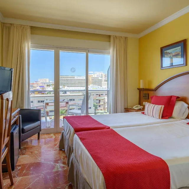 Room, Double Bed, Side Sea View، Hotel Isabel 1/6