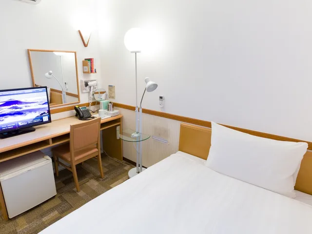غرفة أساسية مفردة بسرير مزدوج، TOYOKO INN OKINAWA NAHA KOKUSAI-DORI MIEBASHI-EKI 4/6