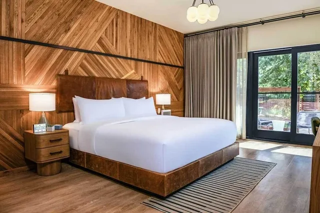 غرفة بريميوم بسرير كينج بشرفة، Calistoga Motor Lodge And Spa 1/3