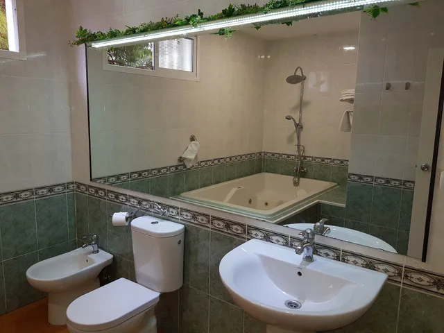 غرفة سوبيريور بسرير كوين بجاكوزي، Campomar Playa Hotel 3/5
