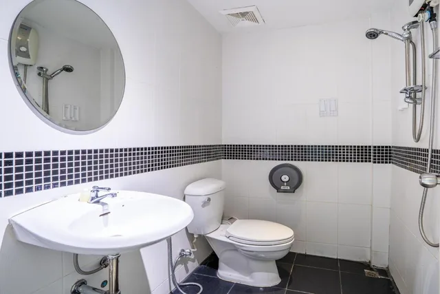 Room, Triple, Private Bathroom, The Little Pig Sukhumvit 5/5