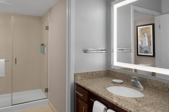 جناح بسريرين مزدوجين بغرفتي نوم لذوي الإعاقة، Residence Inn By Marriott Los Angeles Burbank Downtown 6/6