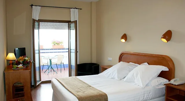 Room, Single, Los Cantaros 1/1