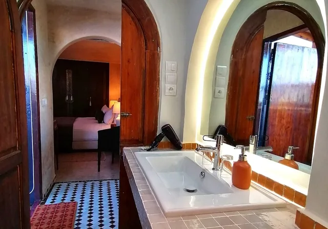 Kenz, Deluxe, King Bed, Terrace، Riad Zamane Fes 9/9