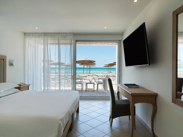 جناح بريميوم جونيور، Civitel Creta Beach 3/3