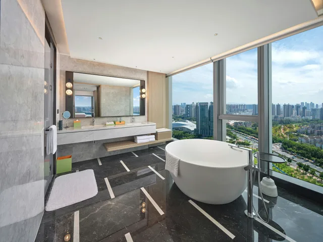 جناح بريميوم بسرير كينج، Hilton Huizhou 3/3