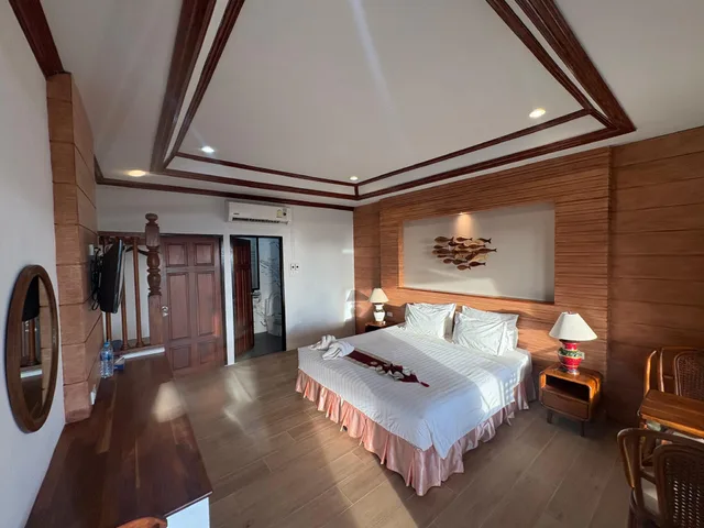 Deluxe, Beach Front، LANTA IL MARE BEACH RESORT 1/3