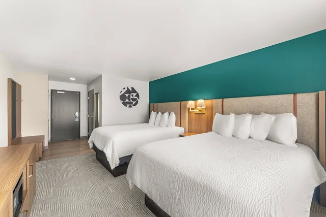 Standard, Queen Bed, Holiday Inn Austin North - Round Rock 2/10