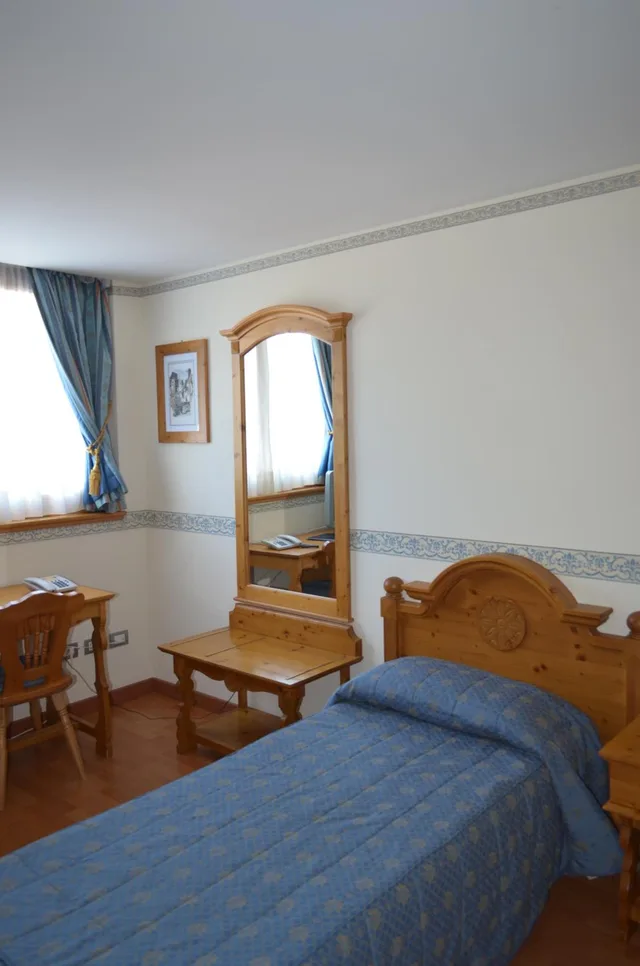 Room, Single, Park Hotel 3/6