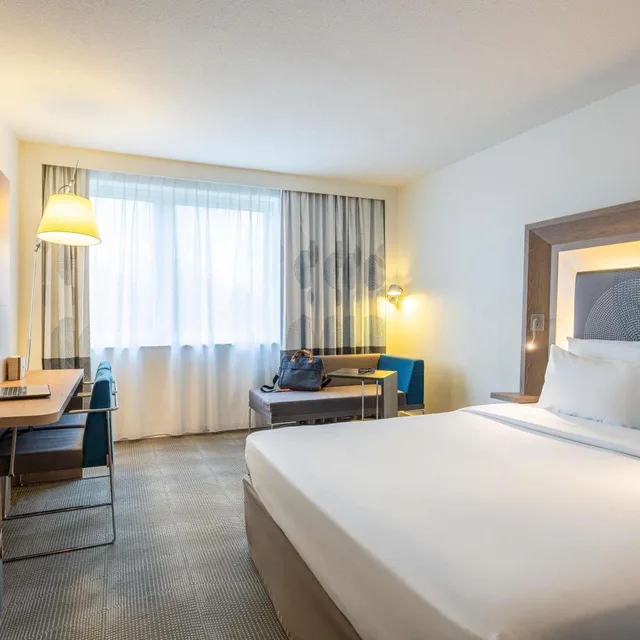 غرفة بريميوم سوبيريور بسرير كينج، NOVOTEL BRUSSELS AIRPORT 5/10