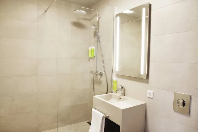 غرفة ديلوكس عائلية بأسرّة بطابقين مع أريكة، Fosshotel Reykholt 3/3