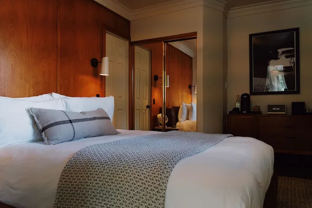 Capri, Queen Bed، Villa Royale Inn 3/4