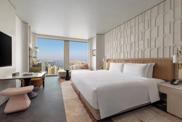 غرفة بريميوم بسرير كينج بإطلالة على النهر، TFT Chongqing, Vignette Collection by IHG 3/6
