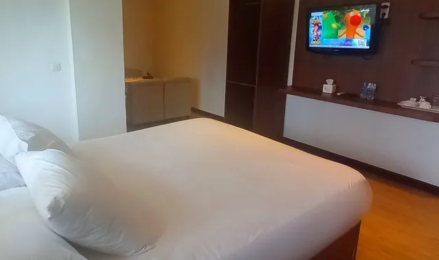 غرفة عائلية بسرير كوين، Hotel Aruni Ancol 1/2