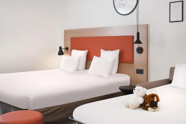 Family, Hotel ibis Styles Montargis Arboria 2/10