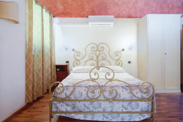 غرفة عائلية، Piccolo 3/3