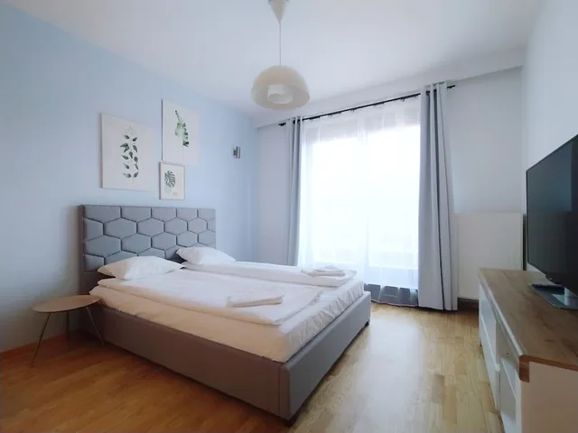 استوديو بسرير كوين بمطبخ صغير، Turnau City Aparthotel 3/10