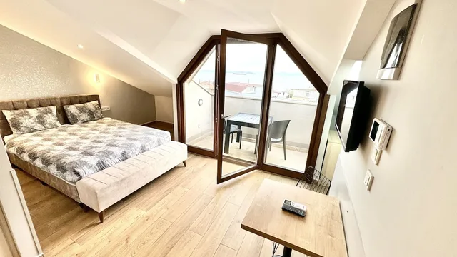 بنتهاوس بسرير مزدوج بإطلالة على البحر بشرفة في الملحق، Sur Hotel 2/10