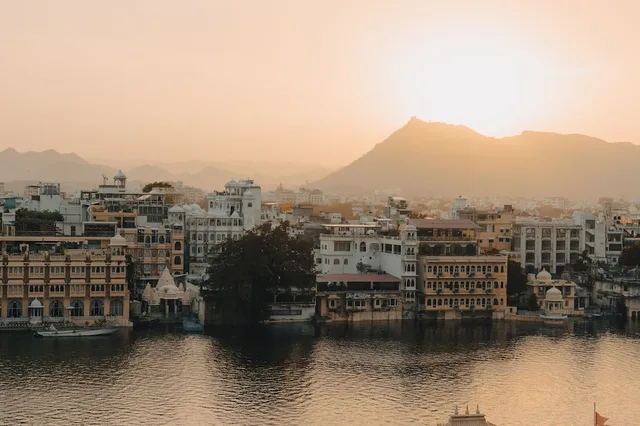 Hotel Lake Ghat Palace, Udaipur 44/53