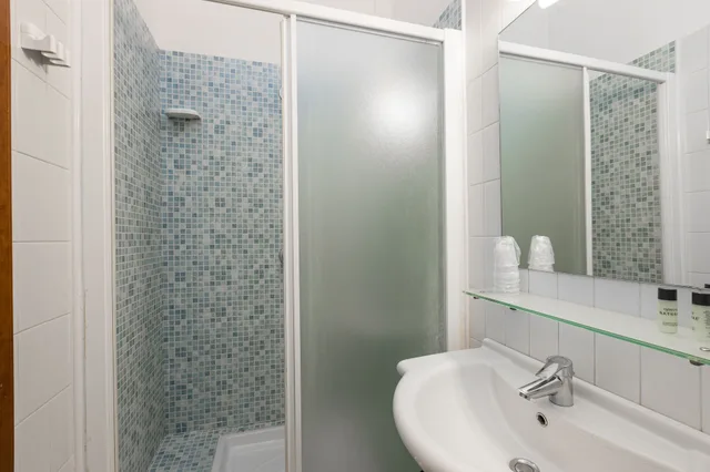 غرفة قياسية بسرير كوين، Hotel Nuova Grosseto 3/4