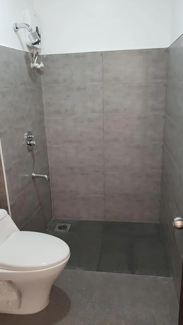 غرفة ديلوكس بسرير مزدوج بشرفة، Positano Alona Beach Panglao 4/10