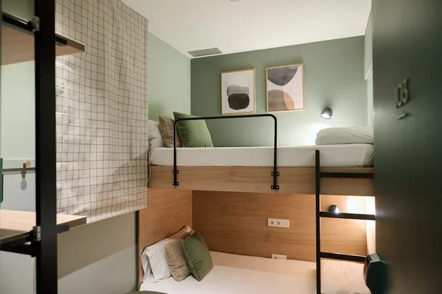 Room, Bunk Bed, No Window, Hotel TOC Hotel Las Ramblas 5/5