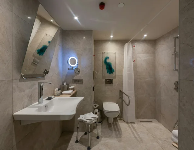 Room, 2 Queen Beds, Accessible, Doubletree By Hilton Hotel Istanbul Sirkeci 3/7
