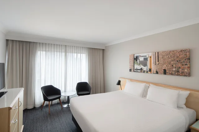 غرفة تنفيذية مفردة بسرير كينج، Novotel Sydney City Centre 1/3