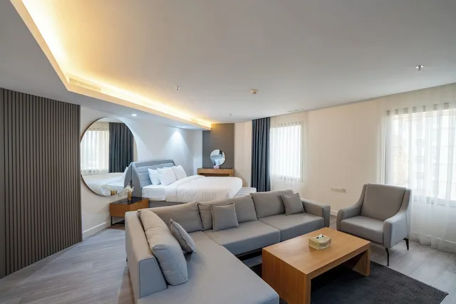 جناح تنفيذي بسرير كينج، Plaza Athenee Hotel 6/10