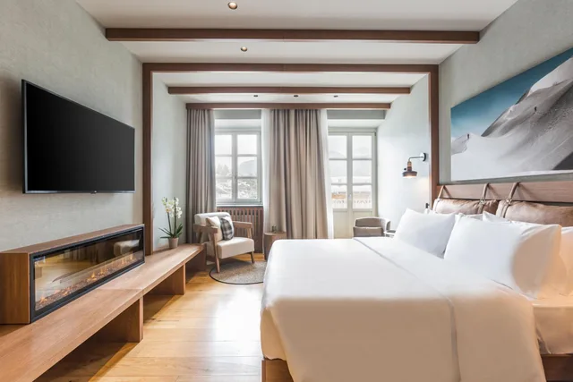 Collection, Premium, Double Bed, with View، Grand Hotel Savoia Cortina d'Ampezzo, A Radisson Collection Hotel 3/10