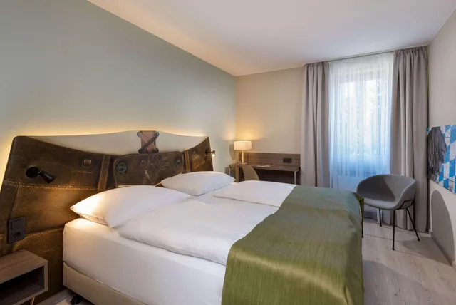 غرفة بسرير مزدوج، Ibis Styles Rosenheim 1/1