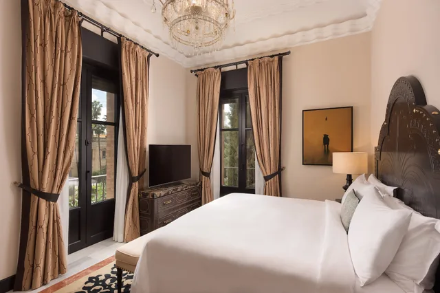1 Bedroom, Premium, Suite, Hotel Alfonso Xiii A Luxury Collection Hotel Seville 1/10