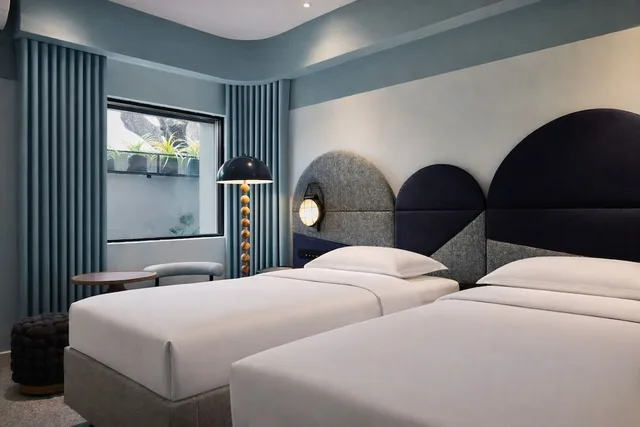 غرفة سوبيريور بسريرين منفصلين بإطلالة على المسبح، Ibis Styles Subic 1/3