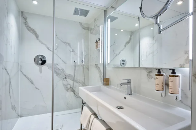 غرفة بريفيليج بسريرين منفصلين، Mercure Paris Notre Dame Saint Germain Des Pres 10/10