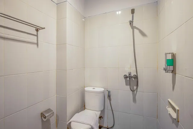 غرفة ديلوكس بسرير مزدوج، Prime Cailendra Hotel Tamansiswa Yogyakarta 5/6