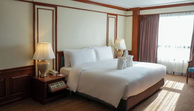 2 Bedrooms, Family Suite, King and Twin Beds, Centara Riverside Hotel Chiang Mai 3/3