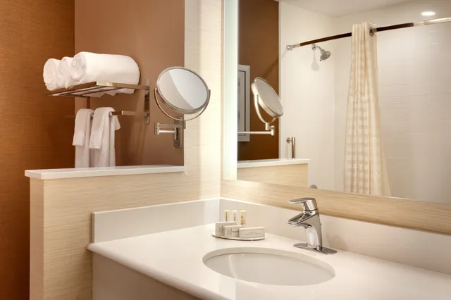 غرفة بسرير كينج، Fairfield Inn And Suites By Marriott Salt Lake City Midvale 12/14