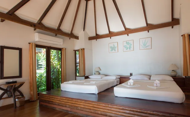Pool, Suite, 1 King and 2 Double Beds, Captain Hook Resort Koh Kood 1/4