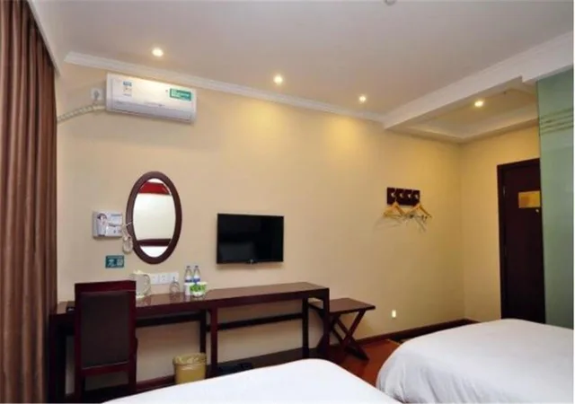 غرفة بزنس بسريرين منفصلين، GreenTree Inn Kunming Chenggong University City HSR Station Shilin Street Express Hotel 4/4