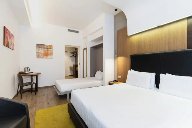 غرفة سوبيريور ثلاثية، Hotel Trevi Collection 2/8