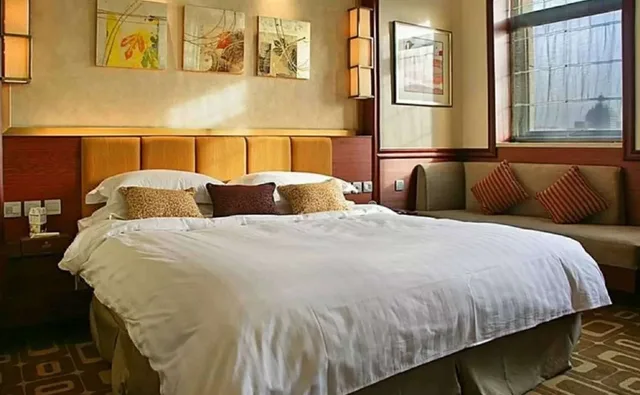 غرفة تنفيذية بسرير كينج، Beijing Minzu Hotel 1/3