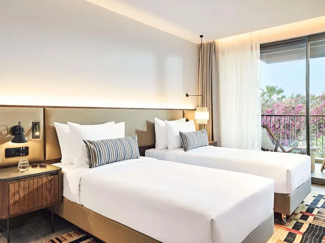 غرفة بسريرين منفصلين بإطلالة على الحديقة، Hyde Bodrum - Adults Only +16 1/5