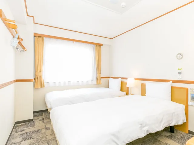 غرفة بسريرين منفصلين للمدخنين، Toyoko Inn Ikebukuro Kita Guchi No 1 2/6