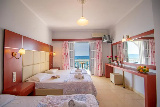 Standard, Double or Twin Bed, Lateral Side Sea View، Agoulos Inn 4/9