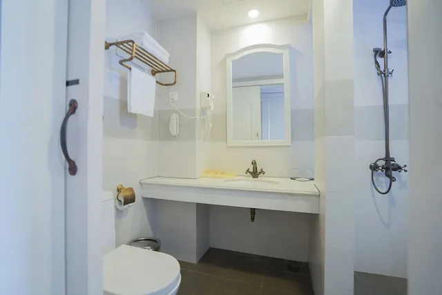 غرفة ديلوكس بسريرين منفصلين بإطلالة على المدينة، Isena Nha Trang Hotel 6/6