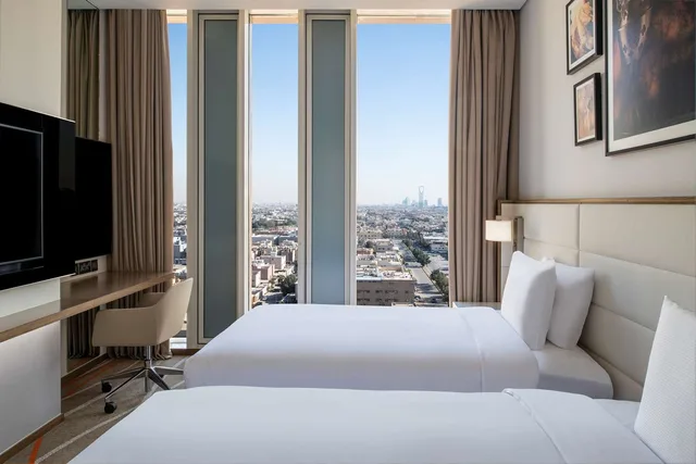 جناح عائلي بـ3 غرف نوم، دبل تري من هيلتون الرياض المركز المالي(DoubleTree by Hilton Riyadh Financial District) 2/10